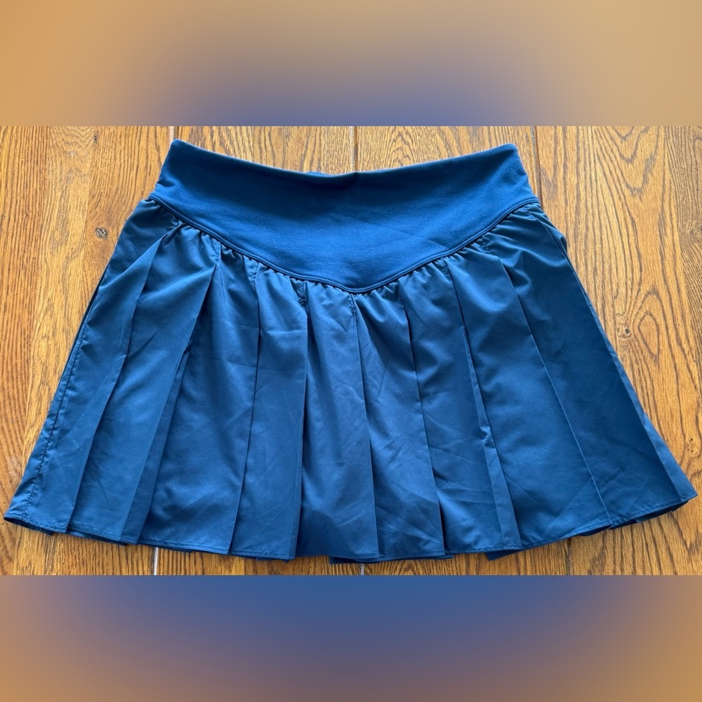 🆕 FP Movement Swing Of Things Skort in Navy - Picture 3 of 8